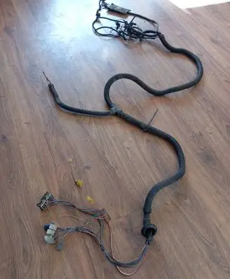 Volkswagen Transporter - Caravelle T4 Engine installation wiring loom 