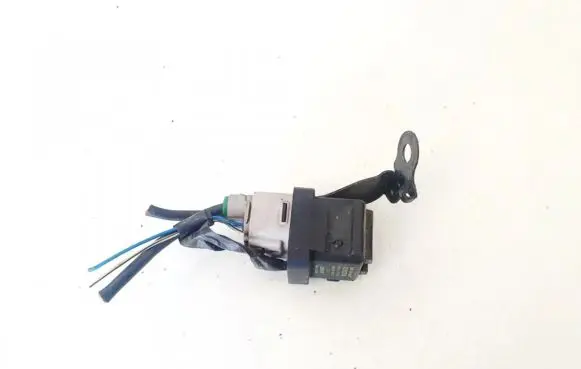 Toyota Auris 150 Glow plug pre-heat relay 2861067010 28610-67010