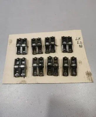 Lexus IS 220D-250-350 Valve rocker arm 
