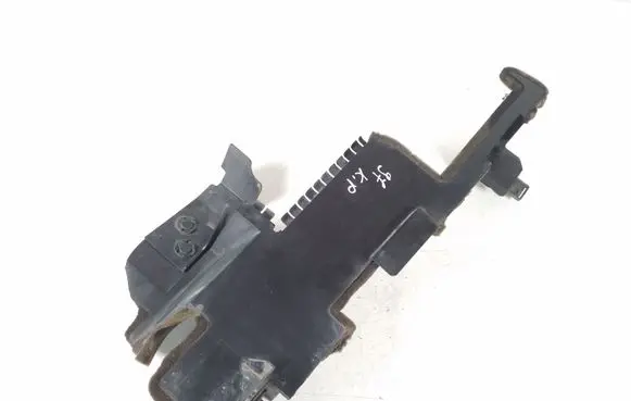 Infiniti Q50 Intercooler air guide/duct channel 4GC0A