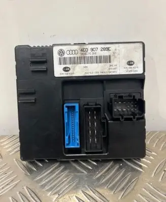 Audi A8 S8 D3 4E Comfort/convenience module 4E0907289E 4E0910289E