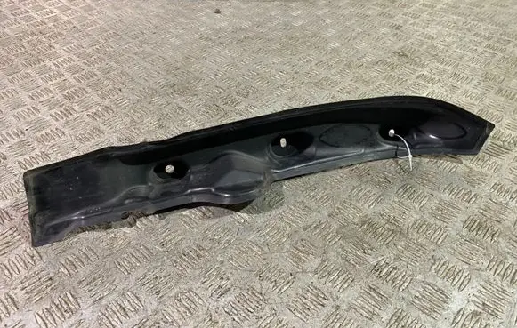 Volvo XC60 Fender end trim 32338466