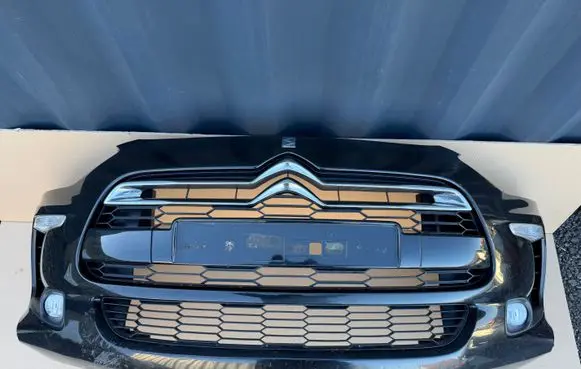 Citroen DS4 Front bumper 9686777577