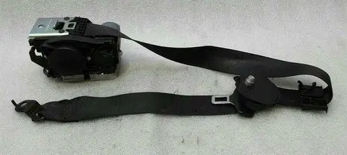 Mercedes-Benz CLS C219 Front seatbelt buckle A2118605786