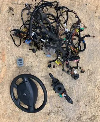 Renault Trafic II (X83) Cruise control switch 