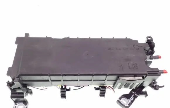 Mercedes-Benz A W176 Fuse module A2465400240 A2465400040