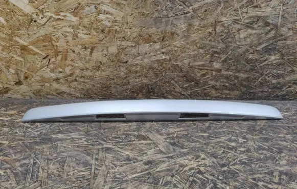 Suzuki Liana Trunk door license plate light bar 7723055G