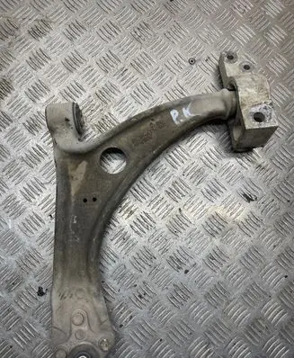 Volkswagen PASSAT CC Front lower control arm/wishbone