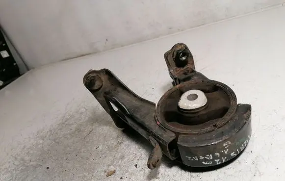 Toyota Auris E180 Gearbox mount