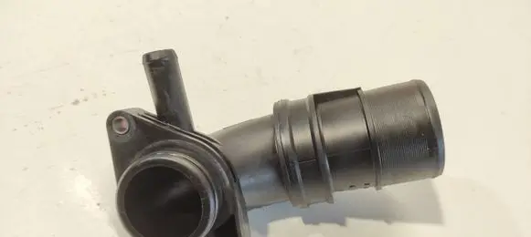 Intercooler hose/pipe