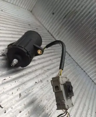 BMW 5 E39 Accelerator pedal position sensor 0205001040 770201851 2245690