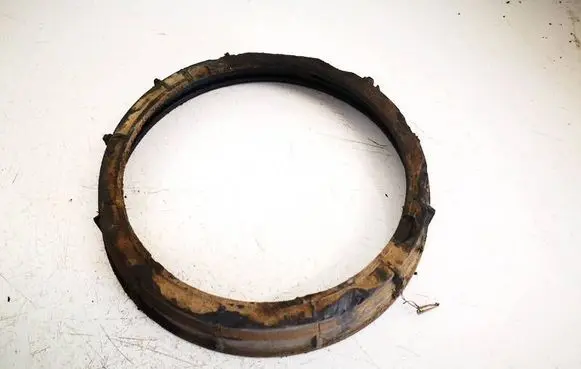 Citroen C3 In tank fuel pump screw locking ring/nut 