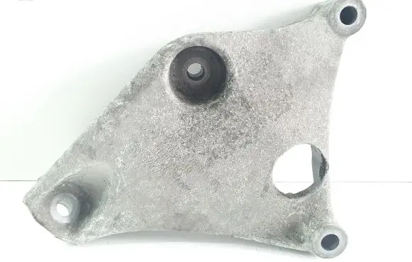 BMW 1 F20 F21 Engine mounting bracket 6788611 678861103