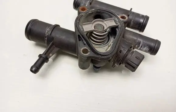 Renault Trafic II (X83) Thermostat/thermostat housing 7700105087 V23208360705