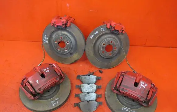 Jaguar XF X250 Brake discs and calipers set 