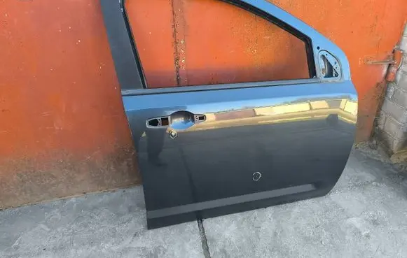 Jeep Compass Front door C0MX953
