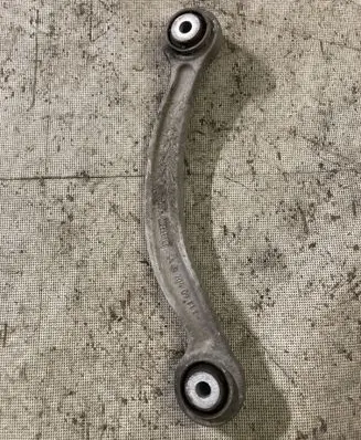 Mercedes-Benz C W204 Rear control arm 20409