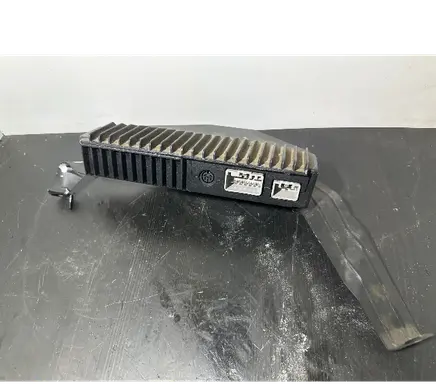 Volvo XC70 Sound amplifier 30752259 CDV5A 06W46