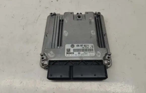 Volkswagen Transporter - Caravelle T5 Engine control unit/module 070997016M 1039S18927 0281014050
