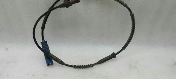 Mini One - Cooper Coupe R56 ABS rear brake sensor 6793820