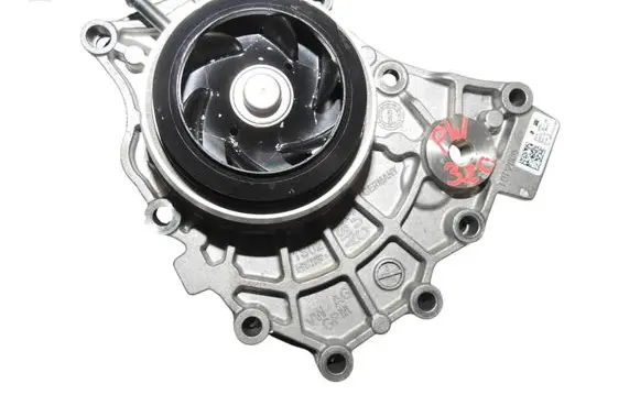 Porsche Panamera (971) Water pump 0P2121014H 016022802KT