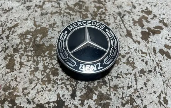 Mercedes-Benz A W177 Original wheel cap A2224002200