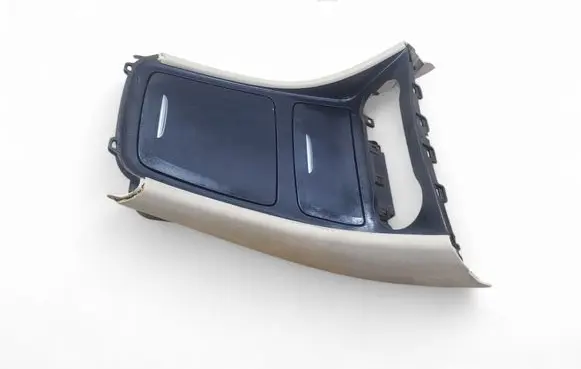 Mercedes-Benz CLA C117 X117 W117 Ashtray (front) A1768100000
