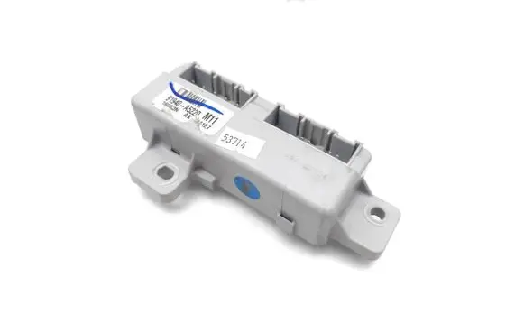 Hyundai Elantra Fuse module 91940-A5220 16083N