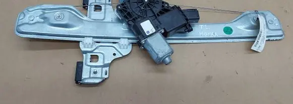 Opel Mokka Rear door manual window regulator 