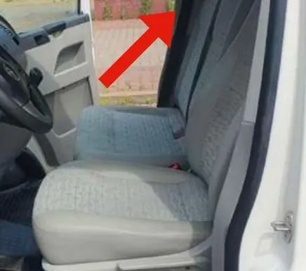 Volkswagen Transporter - Caravelle T5 (B) pillar trim (top) 7H0867244
