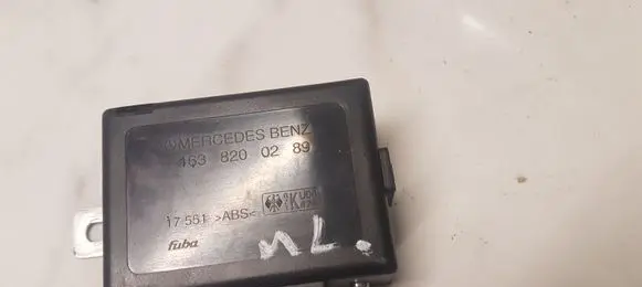 Mercedes-Benz ML W163 Aerial antenna amplifier 1638200289