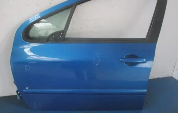 Peugeot 307 CC Front door