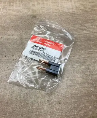 KIA Carens II Other relay 1898006565 80A