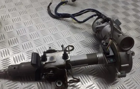 Toyota Corolla E140 E150 Steering wheel axle 45200-02322