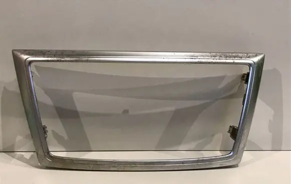 Mercedes-Benz ML W166 Radio/GPS head unit trim A1666801917