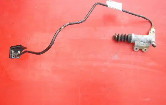 Honda Civic Clutch slave cylinder 