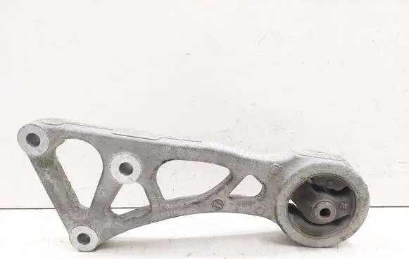 Mitsubishi i-MiEV Engine mounting bracket MN184059