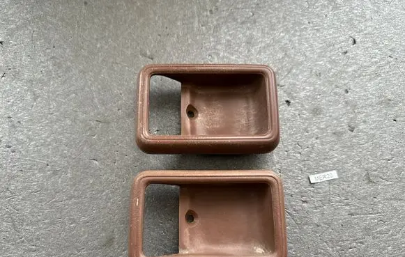 Nissan Patrol 160 Front door handle cover 8068201W01