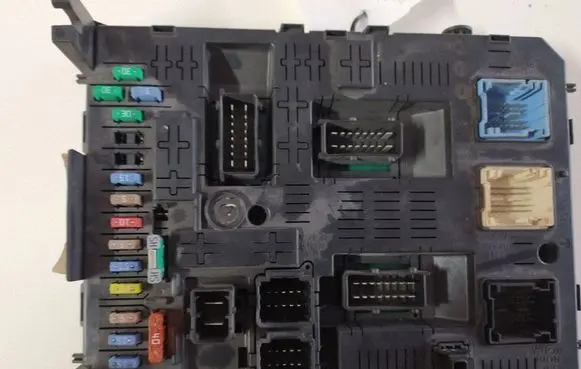 Citroen C5 Comfort/convenience module 966405888002