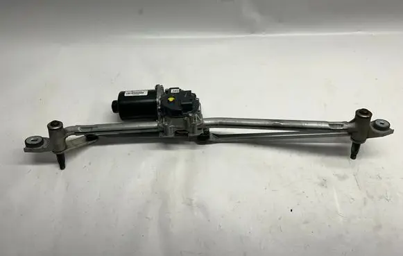 Ford Mustang VI Front wiper linkage and motor FR3B17500AD