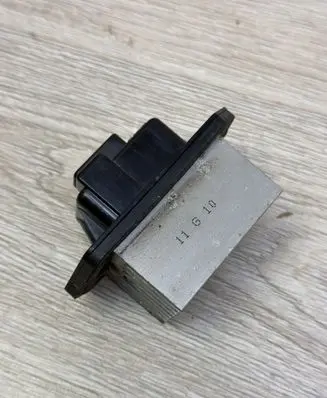 Mitsubishi Grandis Heater blower motor/fan resistor 0778000880