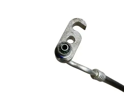Chevrolet Equinox Air conditioning (A/C) pipe/hose 84761079