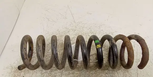 Mercedes-Benz E W210 Rear coil spring