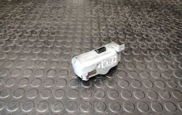 Steering wheel lock