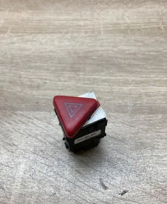 Skoda Fabia Mk1 (6Y) Hazard light switch 6Y0953235