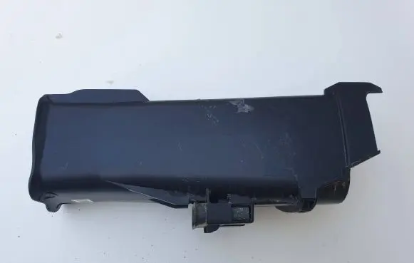 BMW M3 G80 Intercooler air guide/duct channel 8095802 25159110 1371