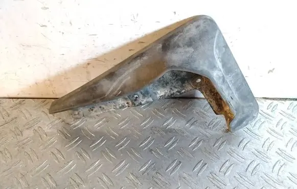 Toyota RAV 4 (XA40) Front mudguard 76621YY080A