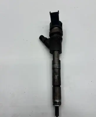 Toyota Yaris Fuel injector 0445110085