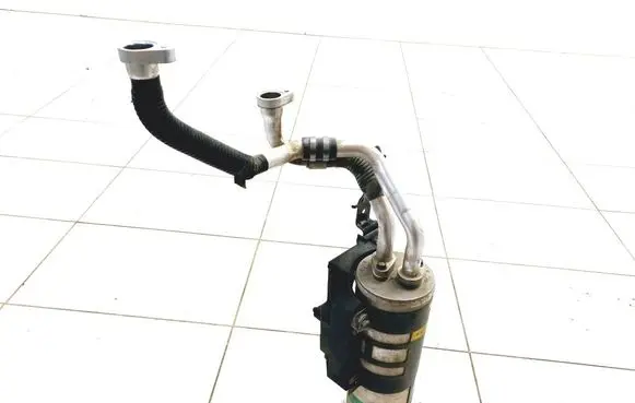 Nissan Leaf II (ZE1) Air conditioning (A/C) air dryer 4479000260