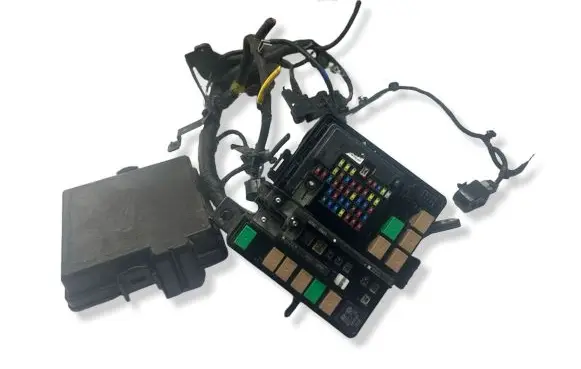KIA Sportage Fuse box set 914K3F1821
